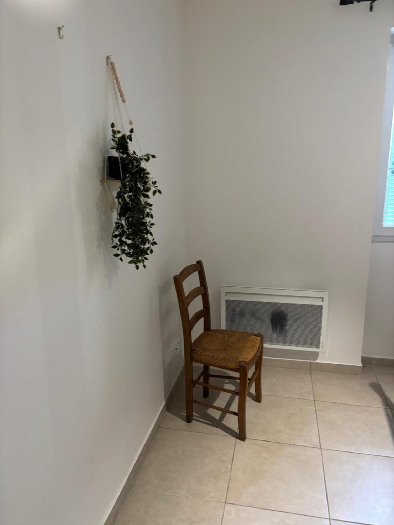 Gîte de la Fontaine Daluis Extérieur photo